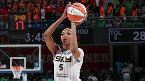 Angel Reese keeps double-double streak alive in Sky's win over Dream -  Chicago Sun-Times