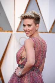 We did not find results for: Sabemos Cuales Son Los Cortes De Pelo Que Mas Rejuvenecen A Partir De Los 50 Si Tienes La Cara Redonda Mujer Hoy