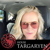 Ginger Horn's Instagram, Twitter & Facebook