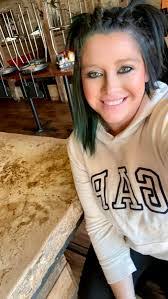 Savannah Arnold's Instagram, Twitter & Facebook