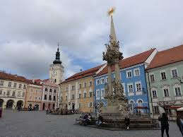 Nikolsburg) ist eine stadt in der region südmähren in tschechien. Mahren Ein Stadtspaziergang Durch Das Mittelalterliche Mikulov