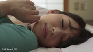モザイク破壊]URE-037 中華なると原作 義父 ～裕美の昼下がり～人気の人妻羞恥調教作品「義父」シリーズ最新作を忠実に実写化！！ 西野翔 -AVJB