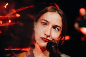 Renee Eckert's Instagram, Twitter & Facebook