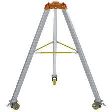 TM 6 Safety tripod on wheels - PROTEKT