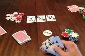 Creating the perfect home game for your poker pals can be a challenge. How To Choose The Right Poker Table For Your Home Game