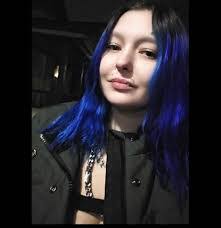 Caitlin Yanko's Instagram, Twitter & Facebook