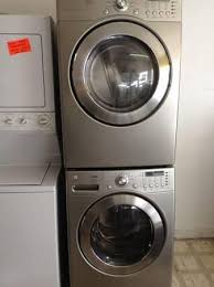 Stacked washer dryer units are no different than traditional units, with multiple wash cycles and temperature options. Lg Tromm Front Loading Stackable Washer And Dryer For Sale In Denver Colorado Classified Americanlisted Com