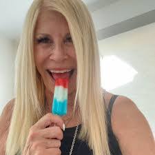 Holly Frampton's Instagram, Twitter & Facebook