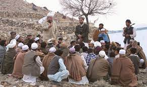 Reinhard erös bei seinem vortrag in der wirtschaft deutlich. Reinhard Eros Begrundet Den Sieg Der Taliban Militarisch Flankierter Demokratie Export Funktioniert Nicht Rems Murr Kreis Zeitungsverlag Waiblingen