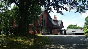 There are over 40,000 special people buried with us and this database is a work in progress. Rosehill Mattatuck Museum