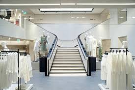 Le nombre d'îles dans le monde serait évalué à près de 300.000 si l'on prend en compte leur variabilité de taille allant de celle d'un continent, comme. Le Plus Grand Zara De France Ouvre Ses Portes Madame Figaro