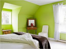 How To Choose Foolproof Wall Paint Colors For Your Home Home Bedroom Green Home Wall Decor