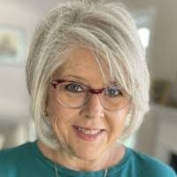 Tracy Seabolt's Instagram, Twitter & Facebook