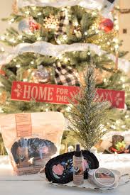 Discover 37 easy and/or diy christmas decorations, including wreaths, advent calendars, ornaments, and more! Cute Christmas Gift Ideas Under 25 With Better Homes Gardens At Walmart Fox Hollow Cottage