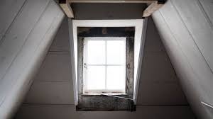 Check spelling or type a new query. Ngeri Ada Orang Asing Tinggal Di Atap Rumah Wanita Ini Selama 3 Minggu