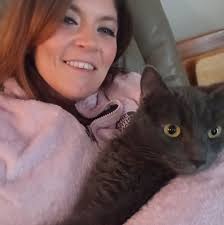 What are some kid-friendly meal ideas using cherry tomatoes?