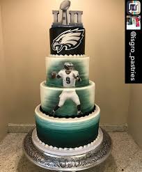 Pin By Tammy Williams On Philadelphia Eagles Philadelphia Eagles Cake Philly Eagles Superbowl Cake