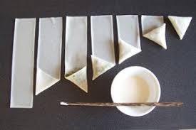 Ce Sont Les Engages Indiens Qui Ont Introduit Ces Petits Triangles Croustillants Dans Le Menu Reunionnais De Pliage Feuille De Brick Samoussa Feuille De Brick