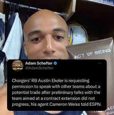 Heartwarming moment from @jbbigbear signing his record-breaking contract✊  Follow @chargersforum for everything about LA Chargers⚡️⚡️