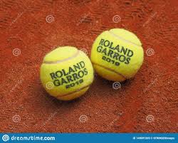 St peter's grand slam tennis will be conducting this summer's tennis programs for adults of all levels throughout southern maine. Paris Frankreich 26 Mai 2019 Zwei Roland Garros Grand Slam Tennis Ball Auf Sandplatzoberfl Che Redaktionelles Bild Bild Von Rund Gefullt 148691205