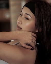 Different women, one thing in common—pieces that moves with them. Shop now:  Shopee: ⁦https://ph.shp.ee/X1zxwVd⁩ Lazada:  ⁦https://s.lazada.com.ph/s.Pslbr⁩ Tiktok:  ⁦https://www.tiktok.com/@burvon_?_t=8norl1PFnKp&_r=1⁩ #burvon  #burvonaccessories ...