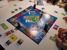 Fortnite monopoly puts the action of battle royale on the board! Review Monopoly Fortnite Gadgetgear Nl