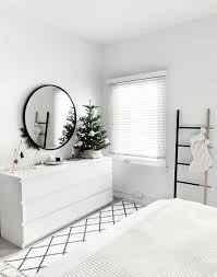 Minimal Christmas Bedroom Decor Home Decor Christmas Decorations Bedroom Christmas Room