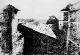 20 Of The Most Famous Photographs In History History Of Photography Eerie Photography Famous Photography