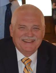 Earl Rader's Instagram, Twitter & Facebook