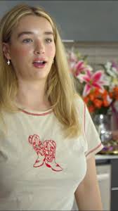 Baylen y Colin exploran la obsesión por las compras