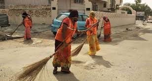 Union Cabinet approves extension of tenure of National Commission for Safai Karamcharis for 3 Years | India News Diary