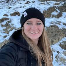 Dana Tobin's Instagram, Twitter & Facebook