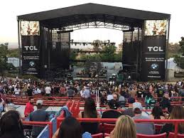 restaurantes cerca de irvine meadows amphitheatre