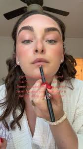 Elle Bennett (@so_ellevated)