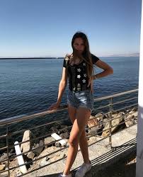 2,108 likes · 19 talking about this. Shania Geiss Ask