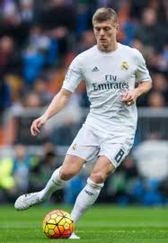 Toni kroos boots adidas football boots premier league closer madrid soccer take that stripes. Toni Kroos Body Measurements Height Weight Shoe Size Stats Facts Family Bio