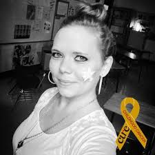 Sara Folk (@SaraFolk_)