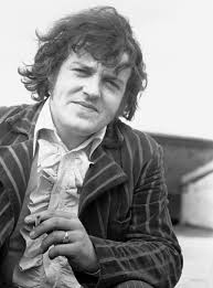 Joe Cocker With A Little Help From My Friends 1968 Joe Cocker In 1968 Joe Cocker Pop Singers The Hollies