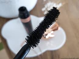 Brosse Du Mascara Feel Stronger Yves Rocher Gant Demaquillant Produits Yves Rocher Demaquillant