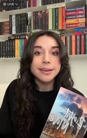 Why does Mile High by Liz Tomforde get so much hate ? : r/RomanceBooks