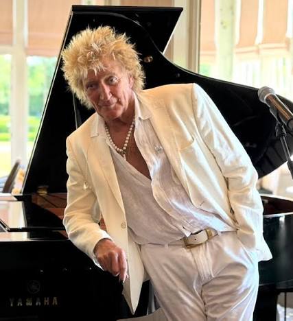Following further medical evaluation, Sir Rod Stewart has successfully  undergone a routine coronary stent procedure. Doctors are pleased with his  recovery, and Rod is doing very well and has returned to his
