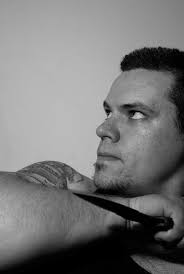 Knife1 Publicity Photo