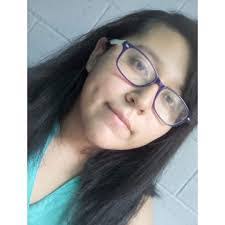 Debora Nieves's Instagram, Twitter & Facebook