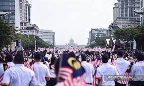 Ada yg meninggal, ramai yg cedera. Malaysiakini Rusuhan Kaum Hakikatnya Kita Sama Sama Kalah