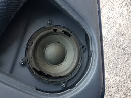 Toutes les renault clio 2 par année de commercialisation. Choix De Haut Parleur Clio Ii Son Son Multimedia Forum Tuning Forum Auto