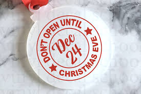 Don't Open Until Dec 24 // Christmas Eve Design (1586678)
