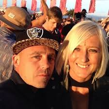 Philip Leonard (@philmepants)