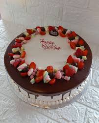Birthday cakes / kue ulang tahun from harvest cakes are irresistible. Bobo Bakery No Twitter Kue Tart Basic Sponge Cake Coklat Dengan Selai Blueberry Di Dalamnya Bobobakery Bobobakeryncafe Birthdaytart Tart Tartbobobakery Kulinermojokerto Kulinermojosari Kulinerjombang Kulinermojoagung Bakery Cakes Cake