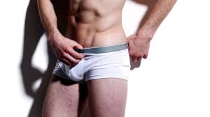 7 pasos para tomar la dick pic perfecta (y MUY favorecedora) | GQ