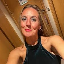 Mel Lloyd (@m1_lloyd)